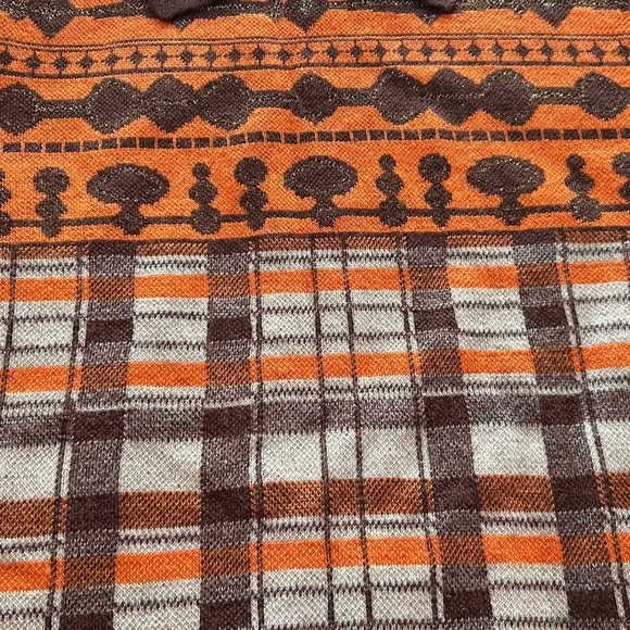 Polo Sweater - Picture 2 of 3